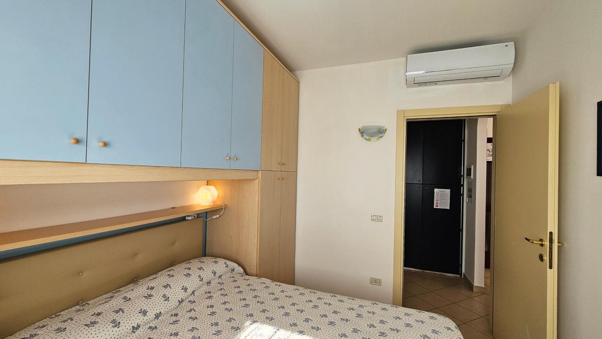 Apartments Blue View - Residence Casetto Bardolino - Regarda Travel Екстериор снимка
